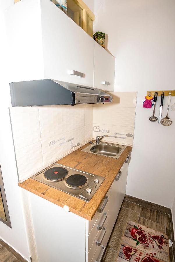 Guest House Ab Adria Home Rovigno Esterno foto