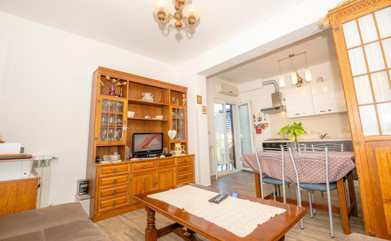 Guest House Ab Adria Home Rovigno Esterno foto