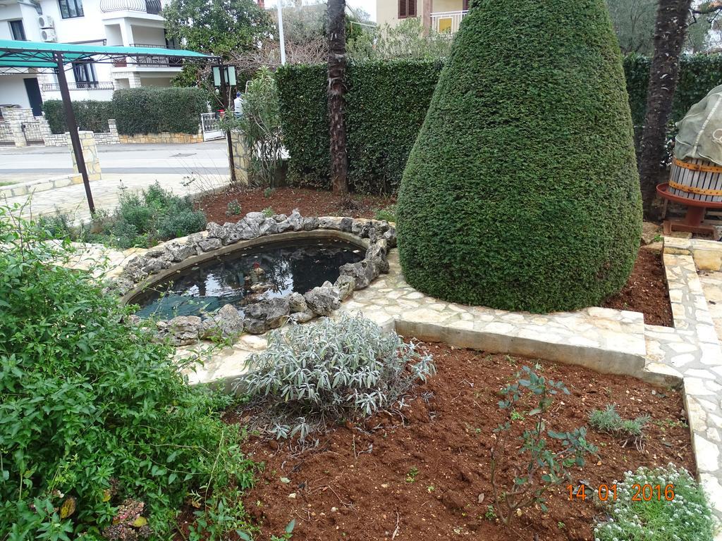 Guest House Ab Adria Home Rovigno Esterno foto