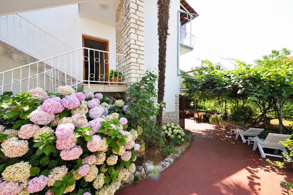 Guest House Ab Adria Home Rovigno Esterno foto