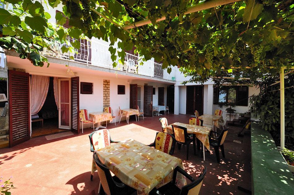 Guest House Ab Adria Home Rovigno Esterno foto